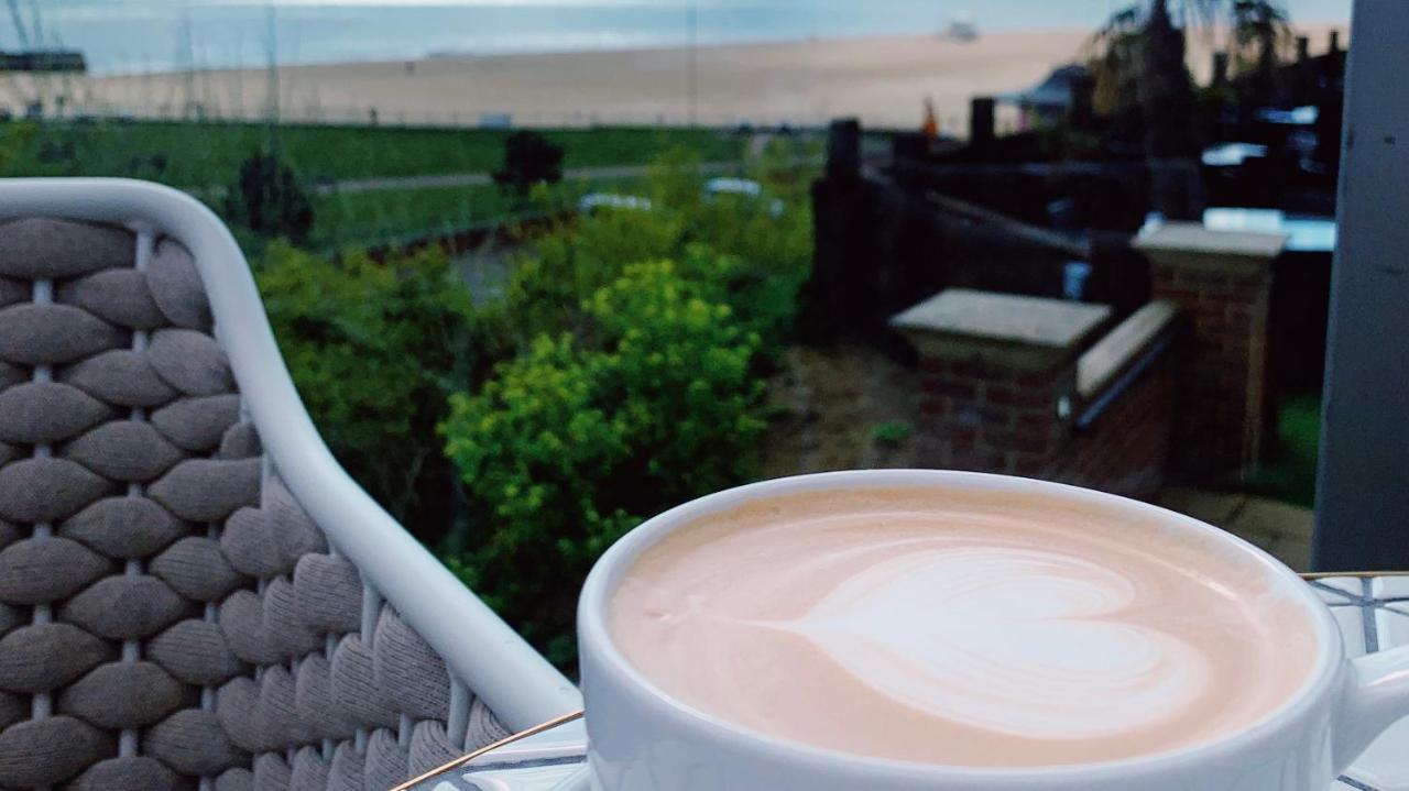 Cliff Hotel Great Yarmouth Esterno foto
